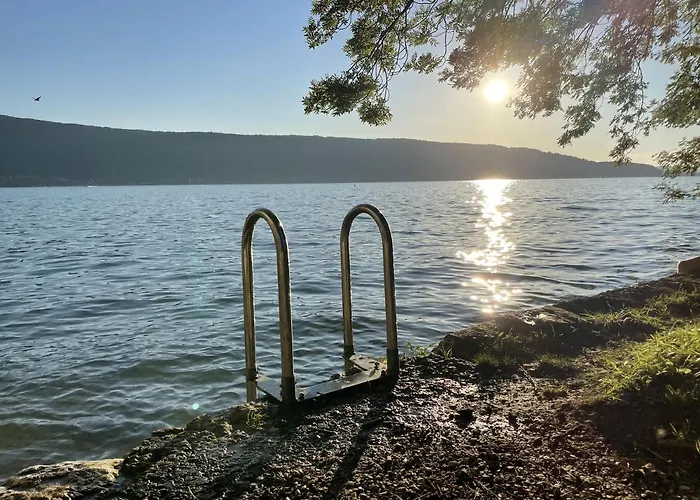 La Terrasse Du Lac